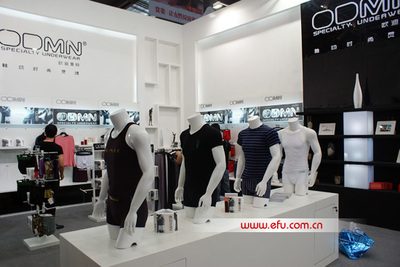 歐迪曼頓ODMN品牌內(nèi)衣參展第6屆深圳內(nèi)衣展-服裝營(yíng)銷-服裝信息-聯(lián)科繡花網(wǎng)[樂繡網(wǎng)]