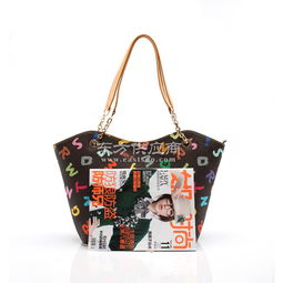 服裝產(chǎn)品專(zhuān)業(yè)攝影的藝術(shù)與商業(yè)價(jià)值